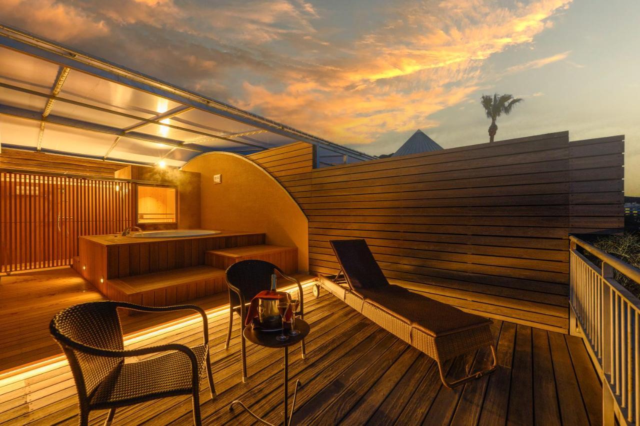 Resort Hotel Moana Coast Naruto  Bagian luar foto